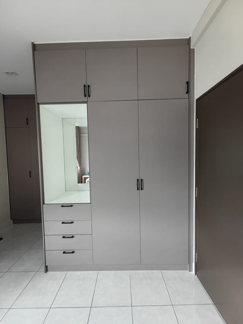 Wardrobe System